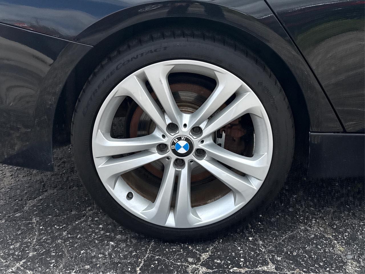 2013 BMW 3 Series 4dr Sdn 335i xDrive AWD Photo