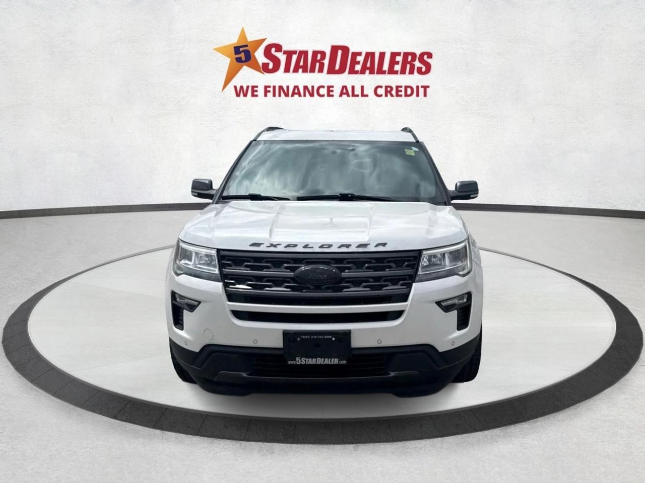 2018 Ford Explorer NAV LTHER PANORAMIC SUNROOF WE FINANCE ALL CREDIT Photo