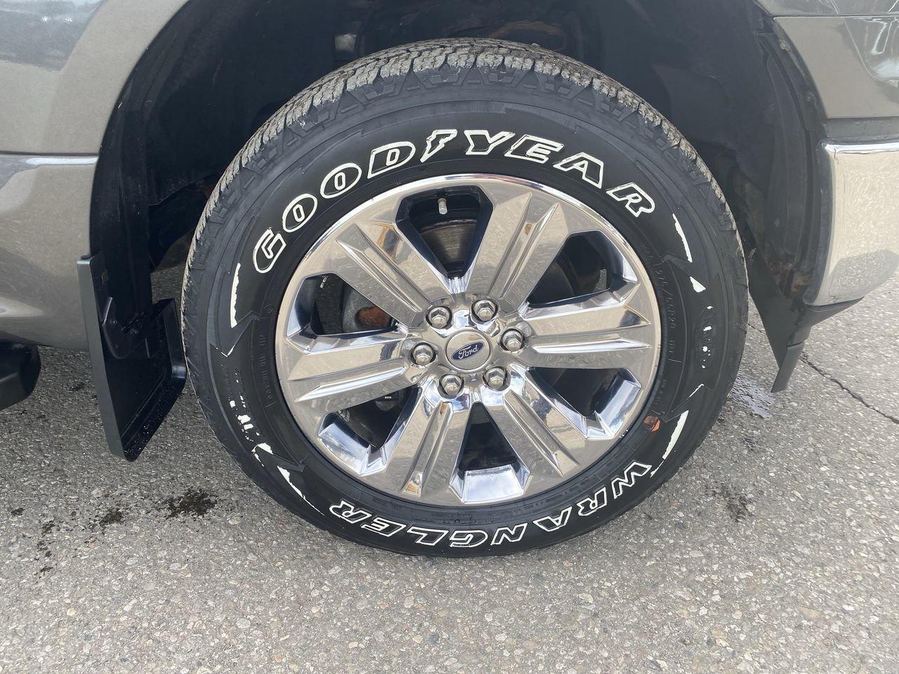 2020 Ford F-150 XLT Photo