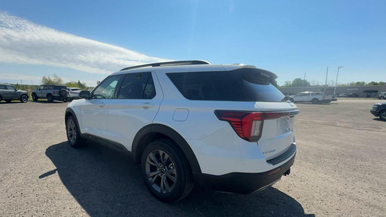 2026 Ford Explorer Active Photo
