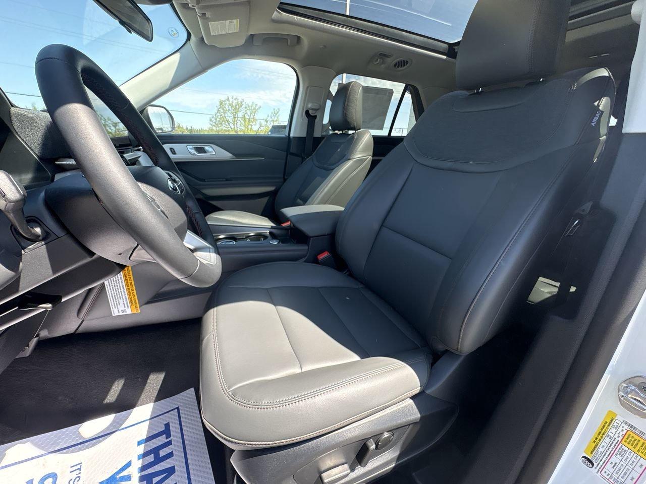 2026 Ford Explorer Active Photo