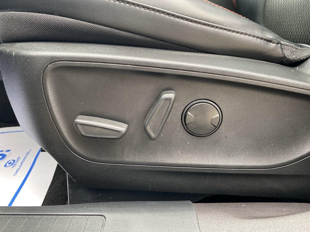 2023 Ford Escape ST-Line Photo