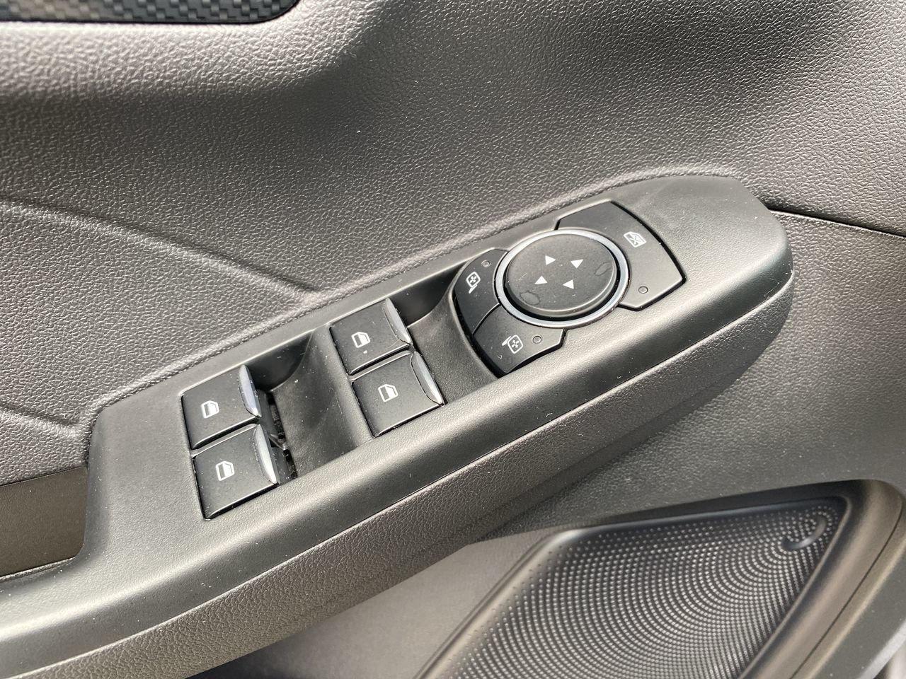 2023 Ford Escape ST-Line Photo