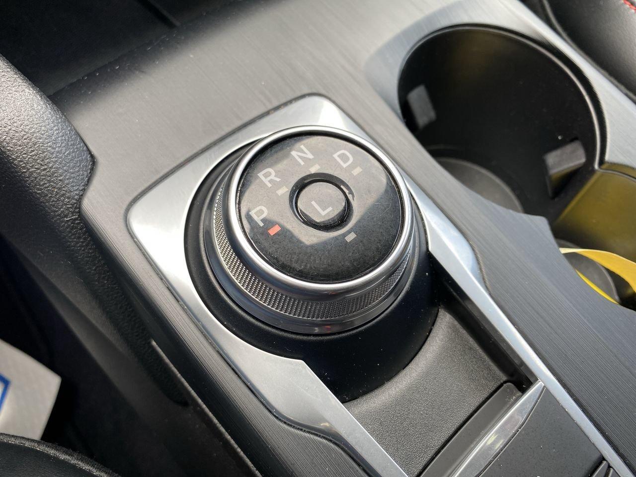 2023 Ford Escape ST-Line Photo