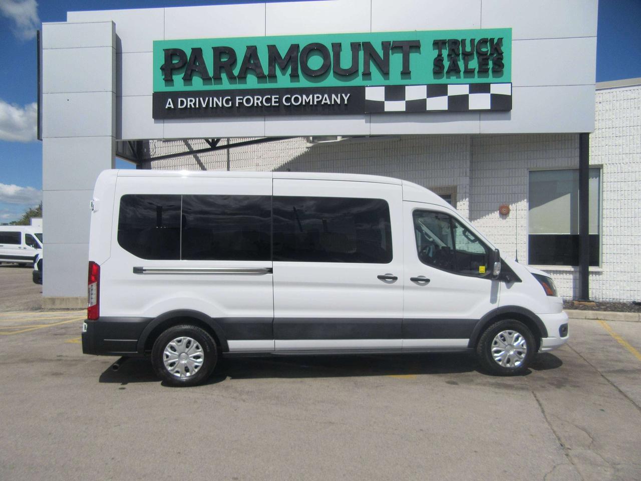 2023 Ford Transit Passenger Wagon T-350 15 PASSENGER VAN XLT Photo