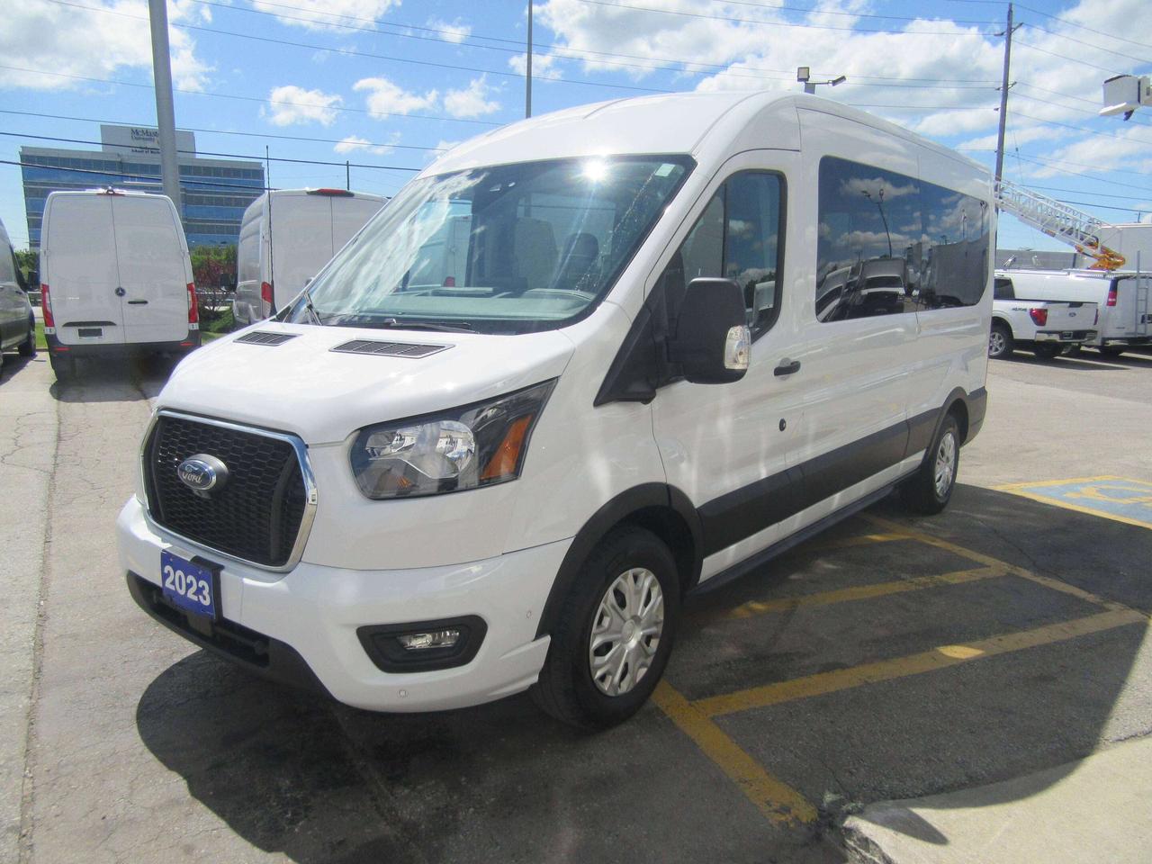 2023 Ford Transit Passenger Wagon T-350 15 PASSENGER VAN XLT Photo