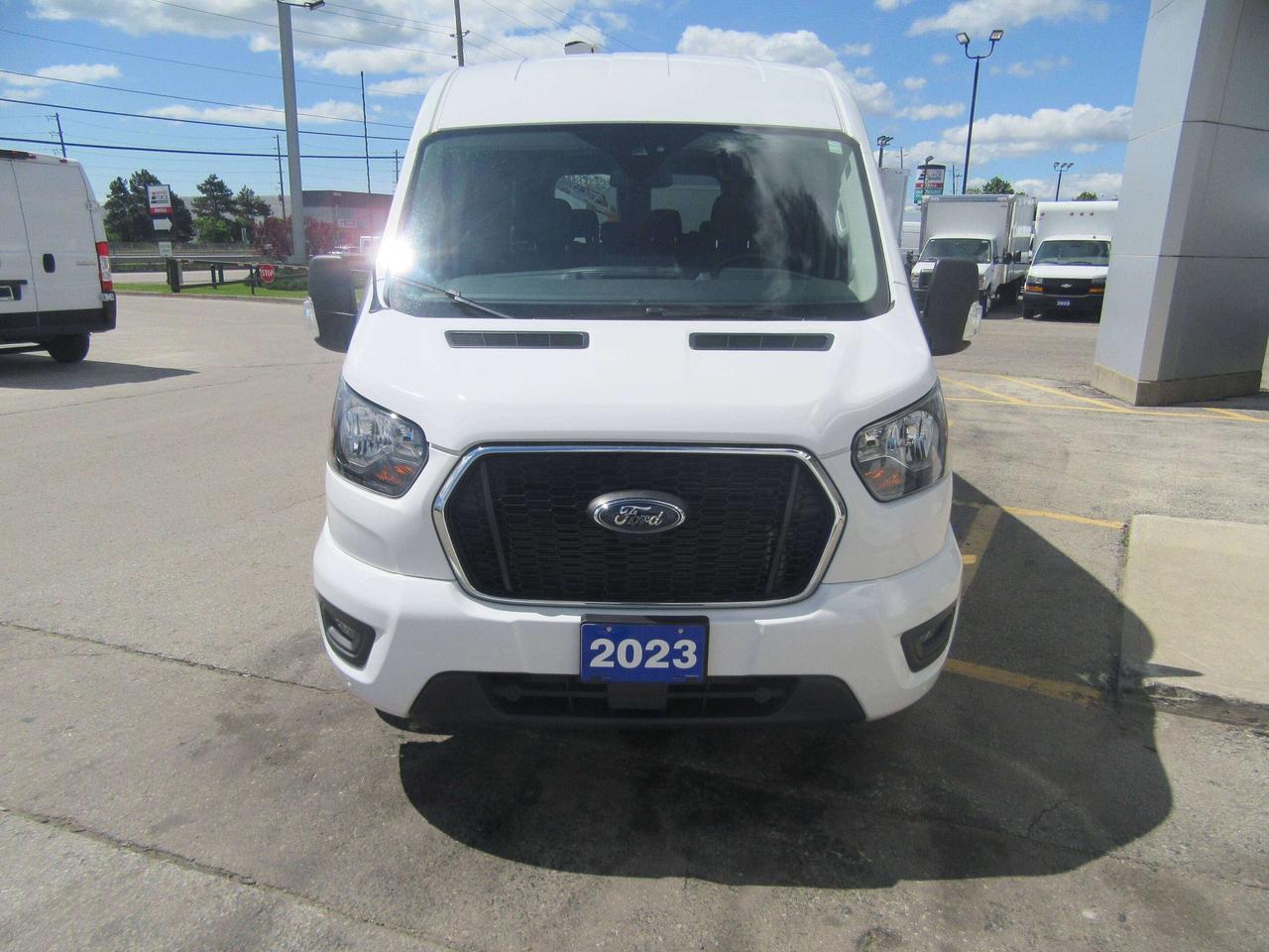 2023 Ford Transit Passenger Wagon T-350 15 PASSENGER VAN XLT Photo