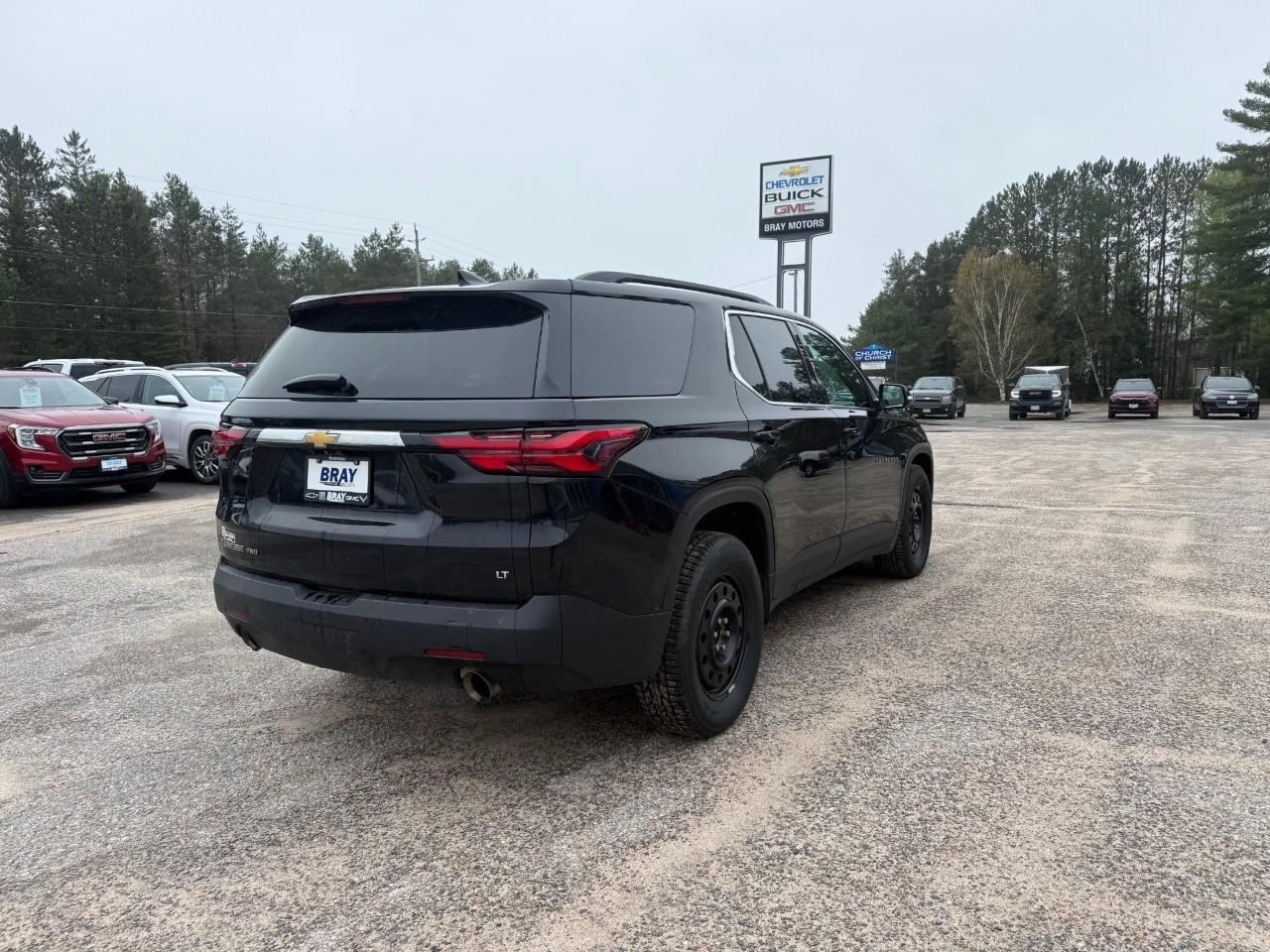 2023 Chevrolet Traverse LT Cloth WINTER TIRES AND WHEELS. ALL WEATHER MATS Photo