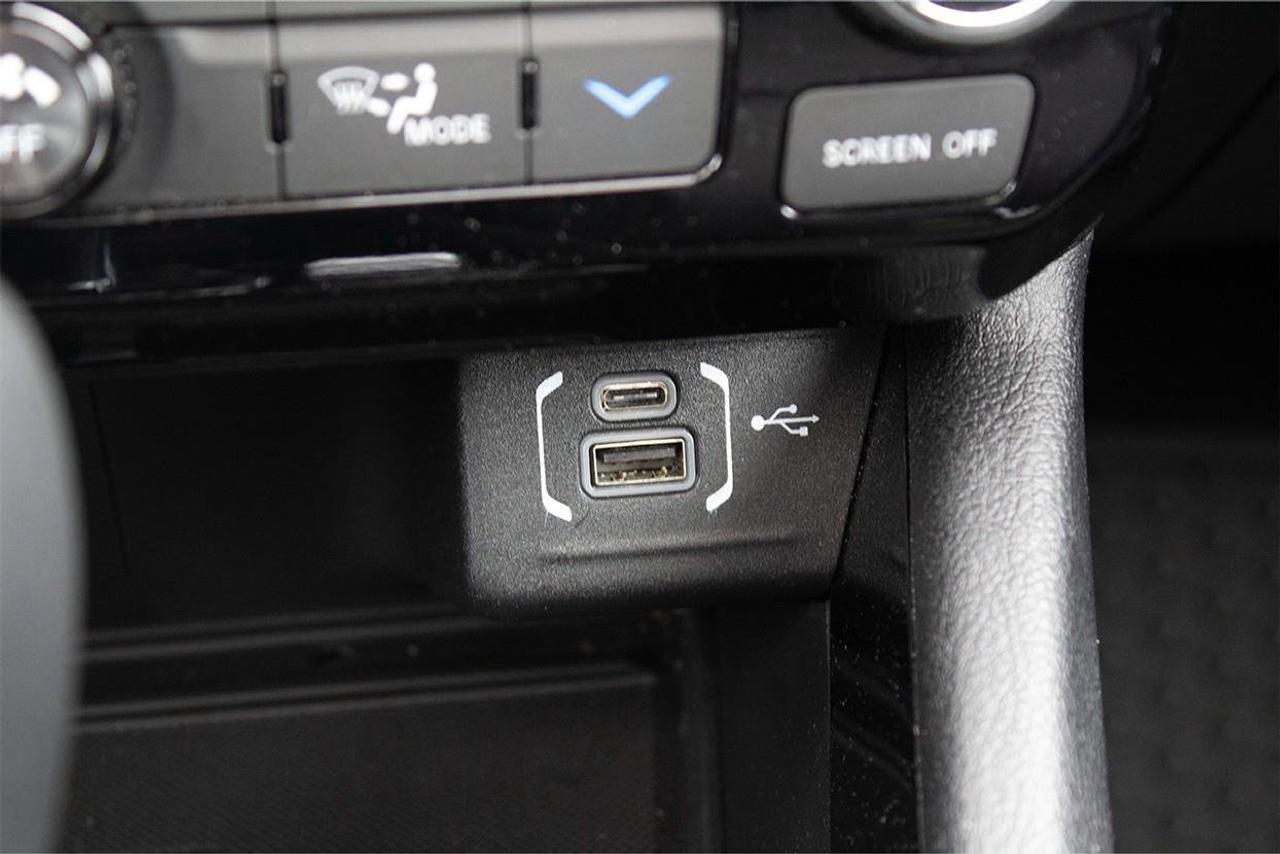 2024 Jeep Compass Altitude 4x4 Photo