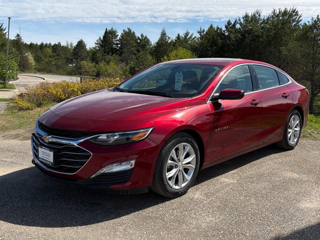 2019 Chevrolet Malibu 4dr Sdn LT w-1LT Photo