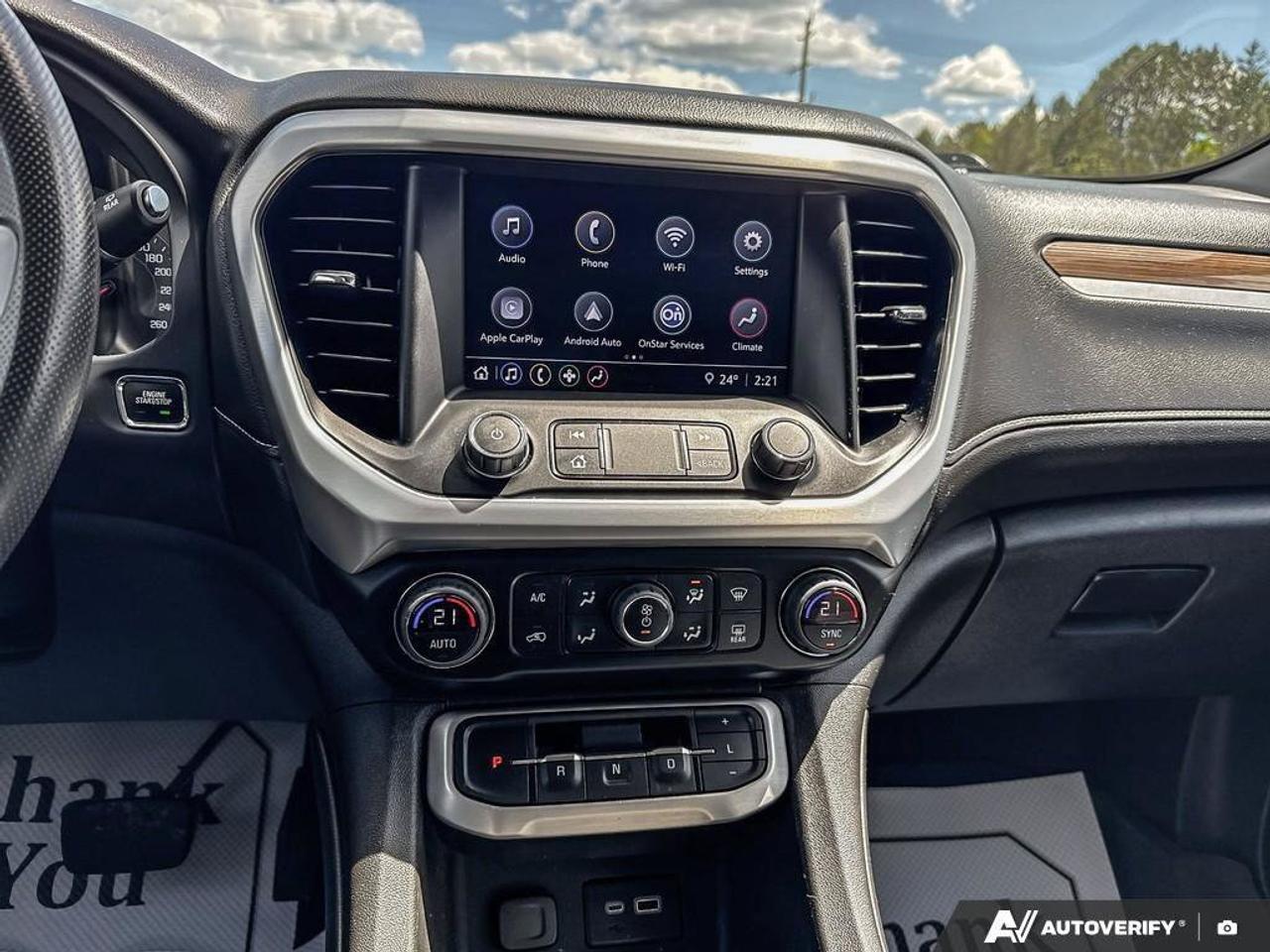 2023 GMC Acadia SLE TRAILERING PKG. 6 PASSENGER SEATING. Photo