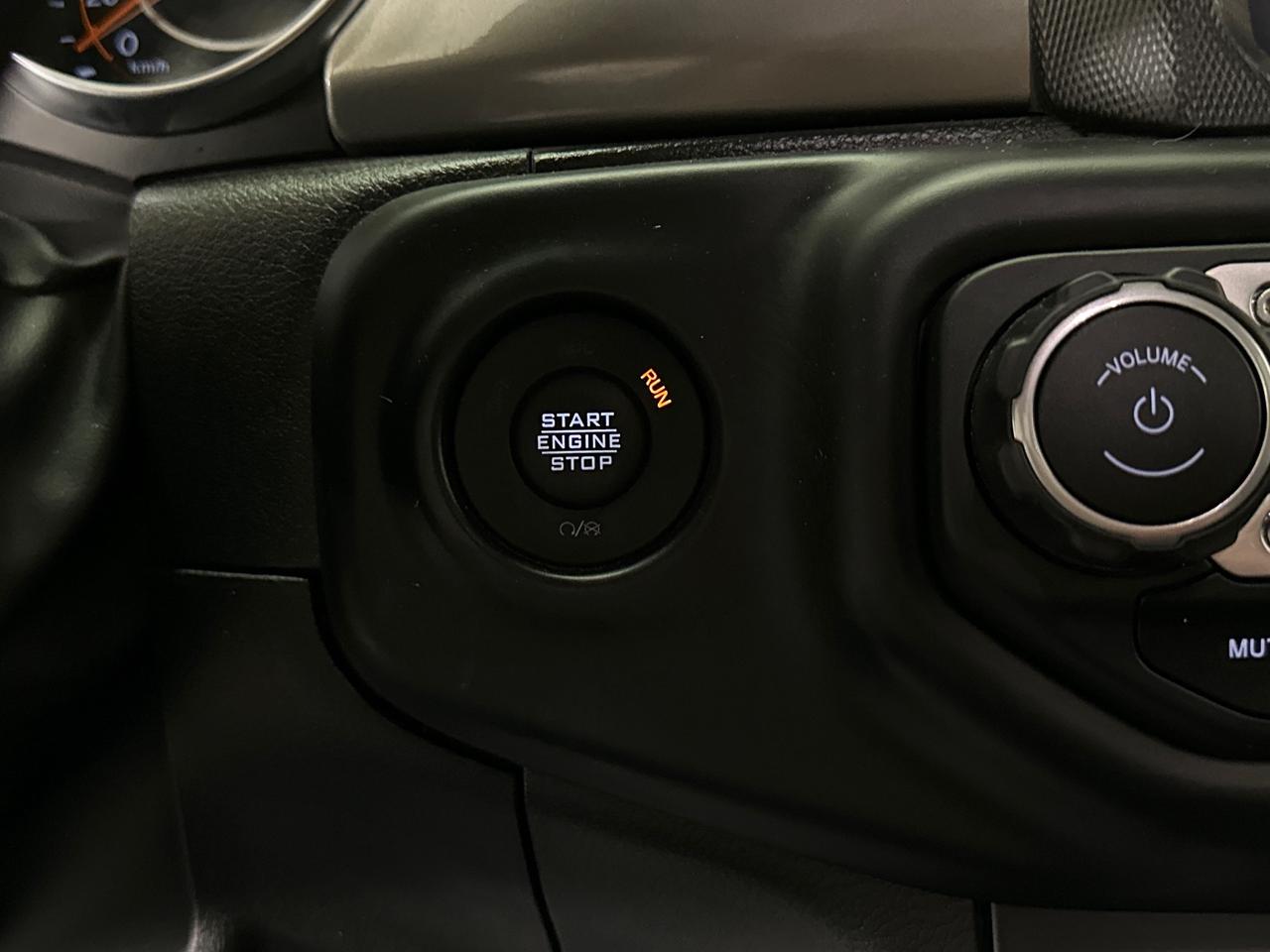2023 Jeep Wrangler Sahara Photo