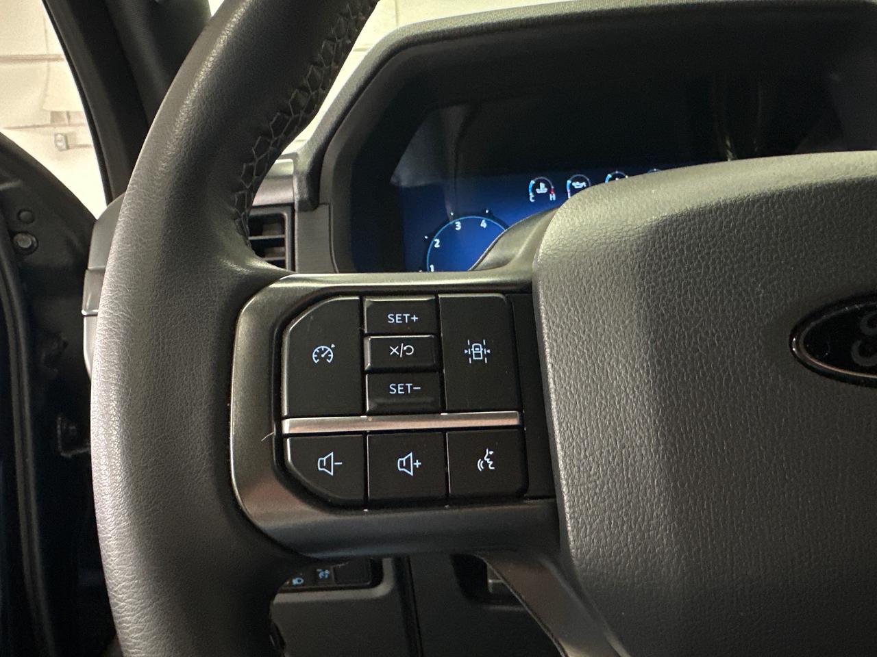 2024 Ford F-150 XLT Photo