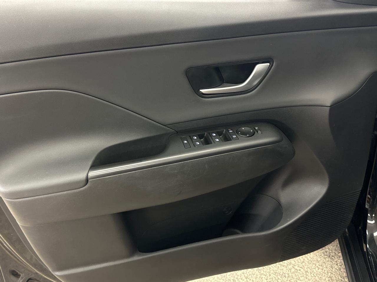 2025 Hyundai KONA 2.0L Preferred Photo