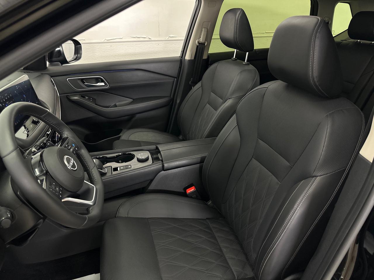 2024 Nissan Rogue Platinum Photo