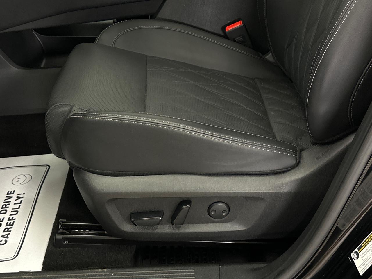 2024 Nissan Rogue Platinum Photo