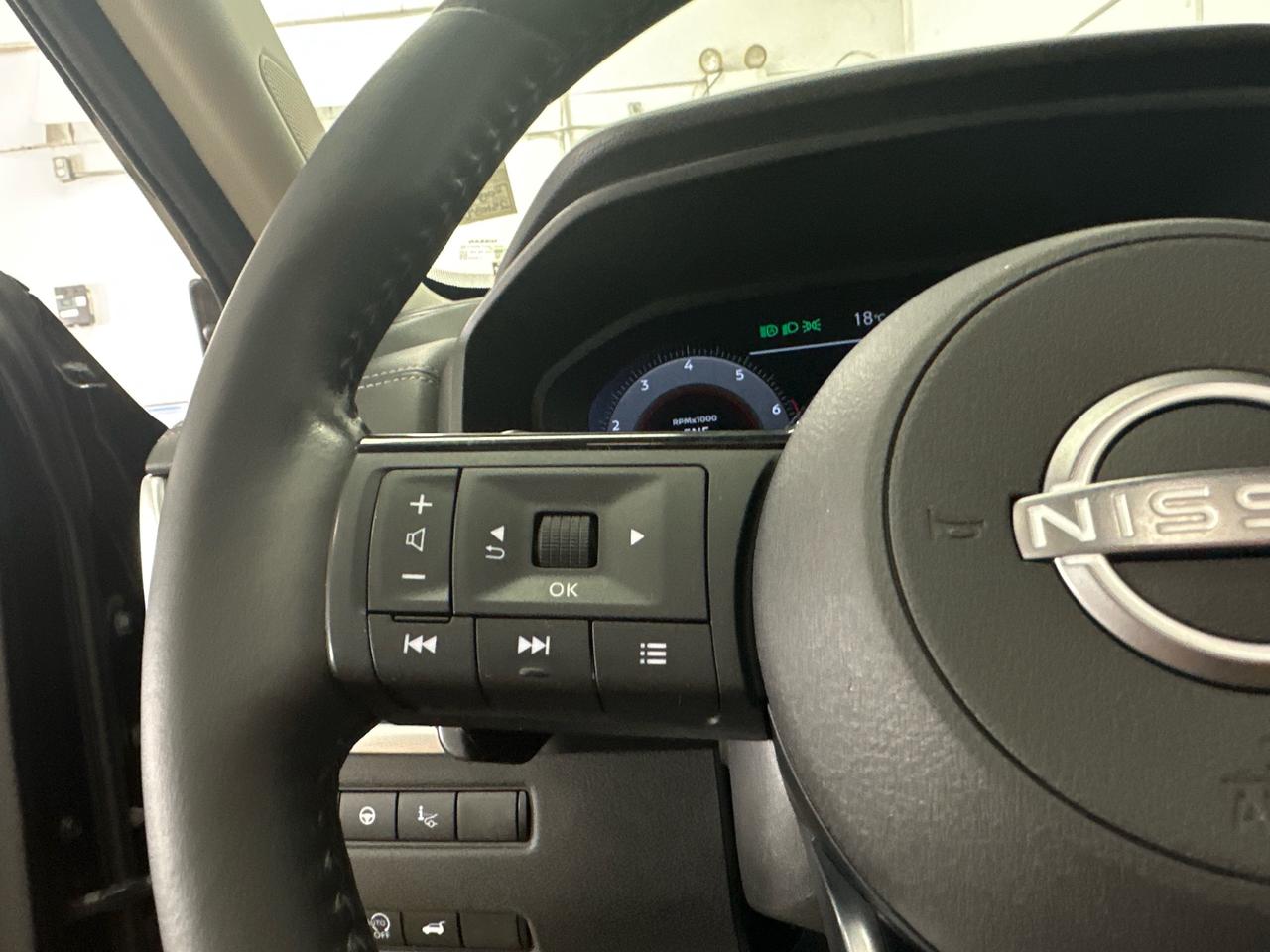2024 Nissan Rogue Platinum Photo