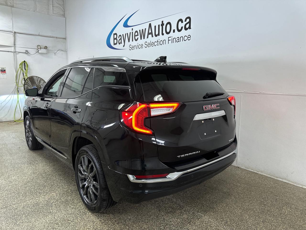 2024 GMC Terrain Denali Photo4