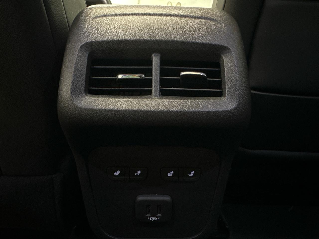 2024 GMC Terrain Denali Photo