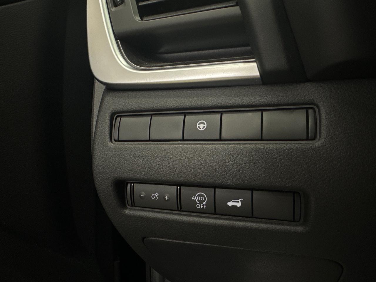 2024 Nissan Rogue SV MOONROOF Photo