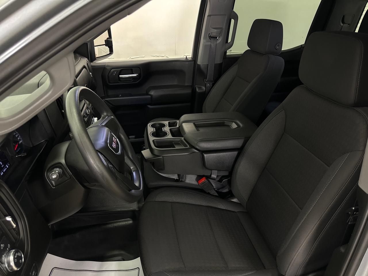 2024 GMC Sierra 1500 PRO Photo