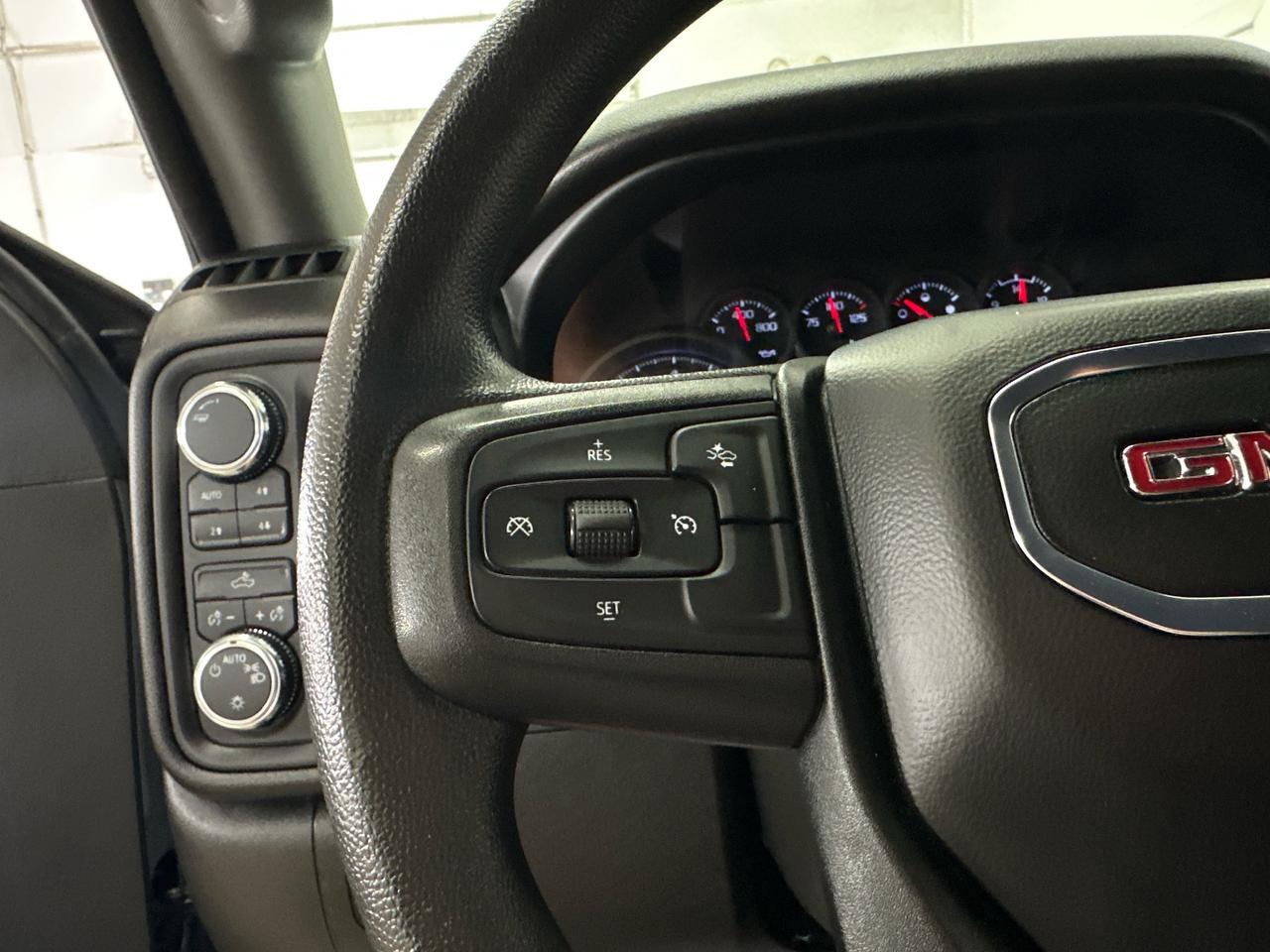 2024 GMC Sierra 1500 PRO Photo