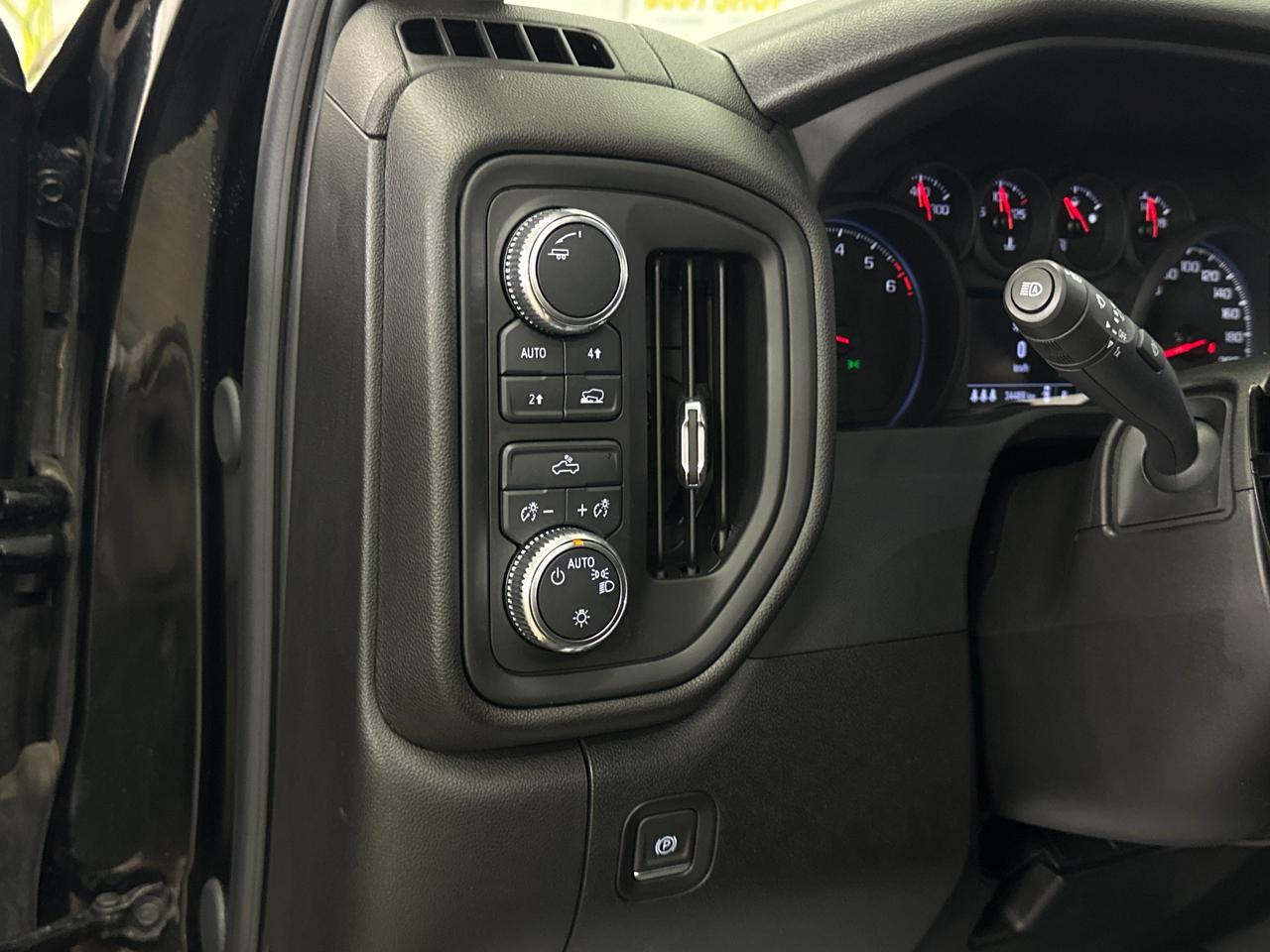 2024 GMC Sierra 1500 PRO Photo