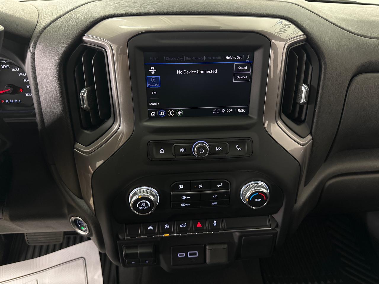 2024 GMC Sierra 1500 PRO Photo