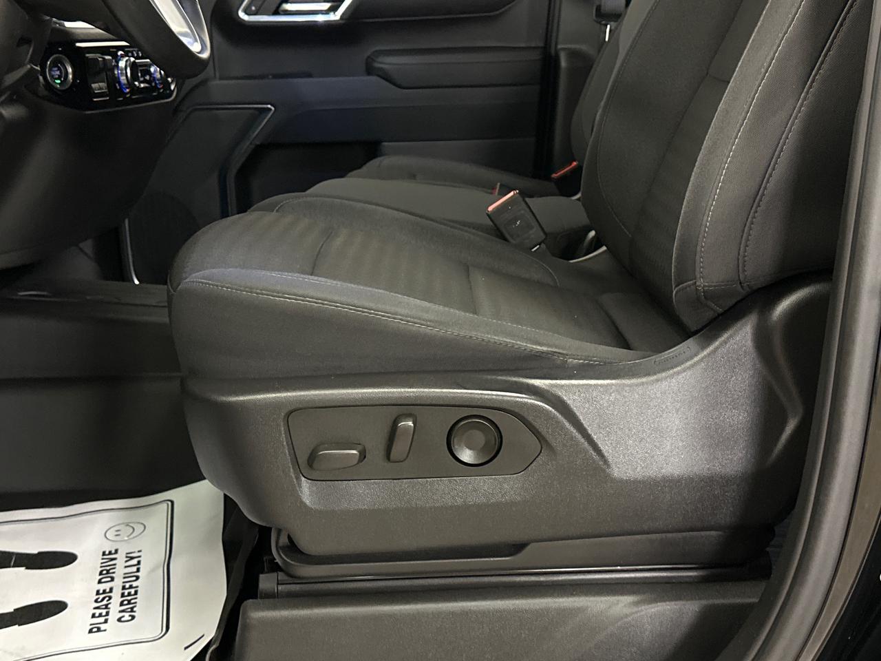 2024 GMC Sierra 1500 ELEVATION Photo