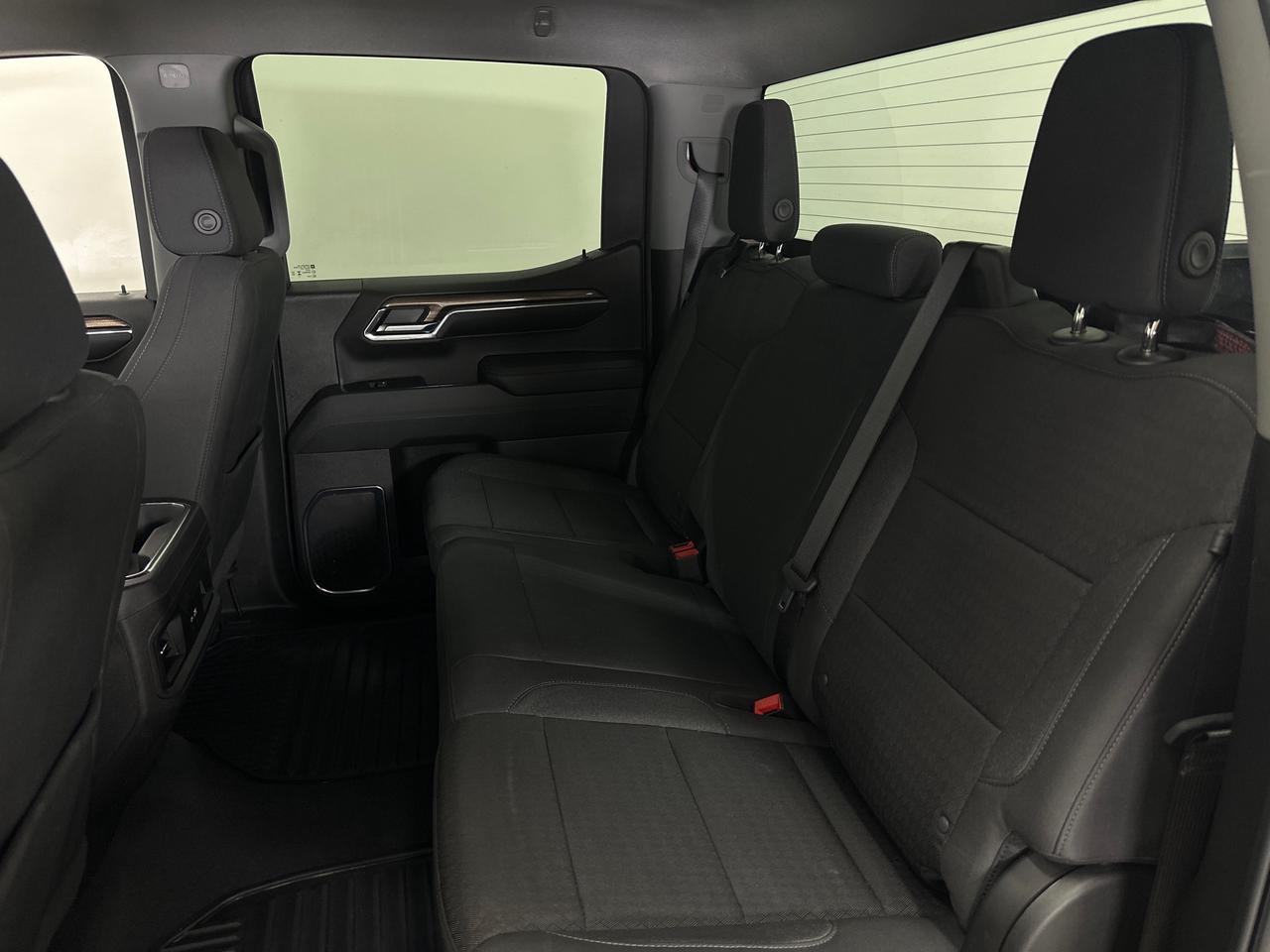 2024 Chevrolet Silverado 1500 RST Photo