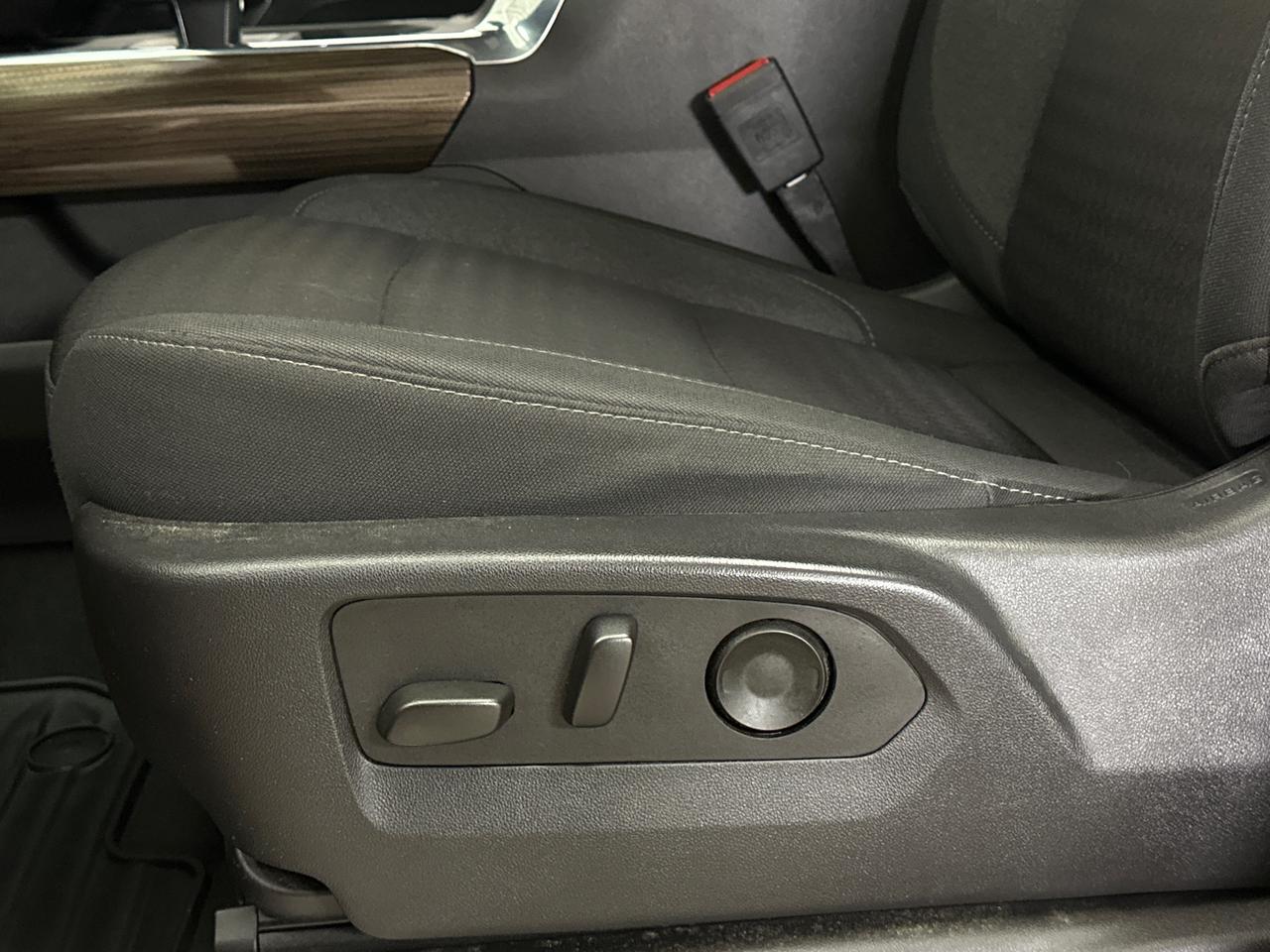 2024 Chevrolet Silverado 1500 RST Photo
