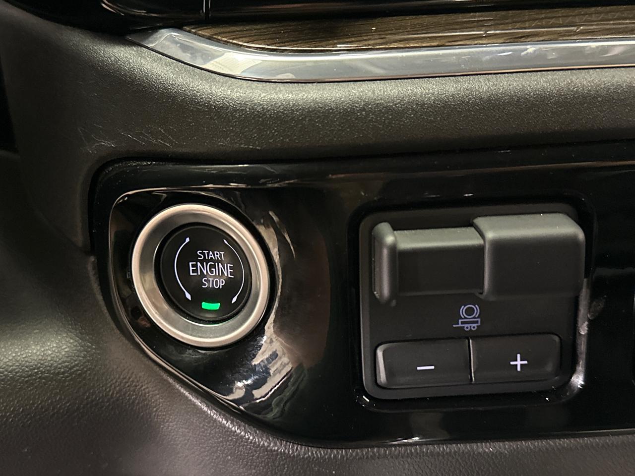 2024 Chevrolet Silverado 1500 RST Photo
