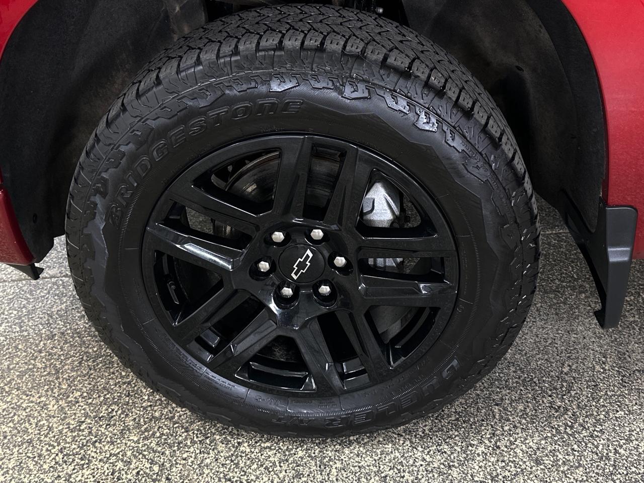 2024 Chevrolet Silverado 1500 RST Photo
