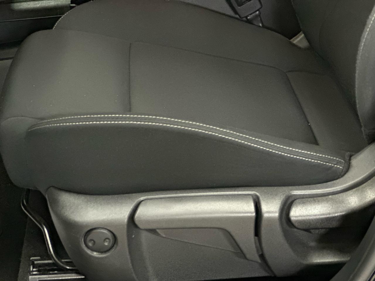2024 Nissan Rogue S Photo
