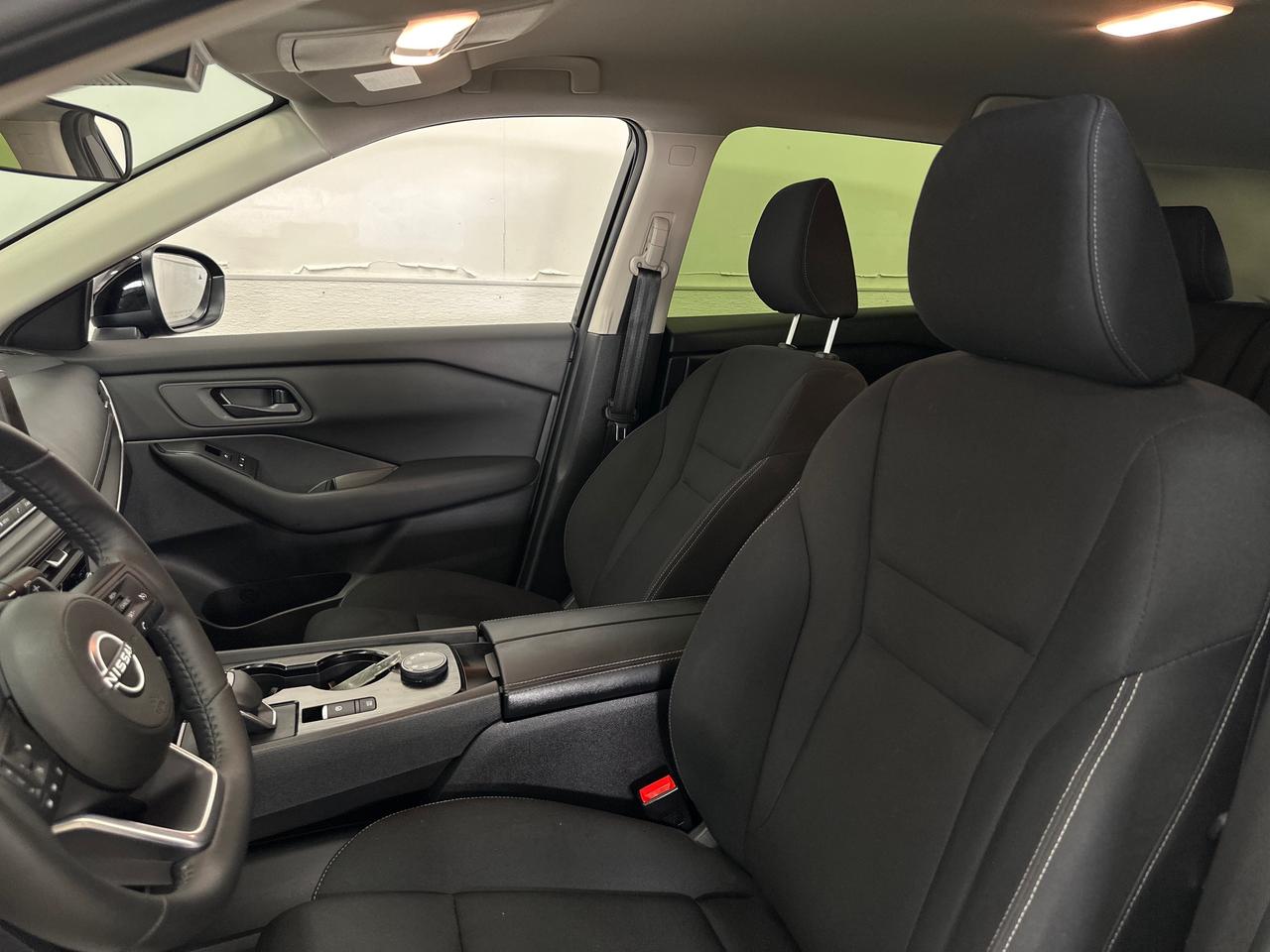 2024 Nissan Rogue S Photo