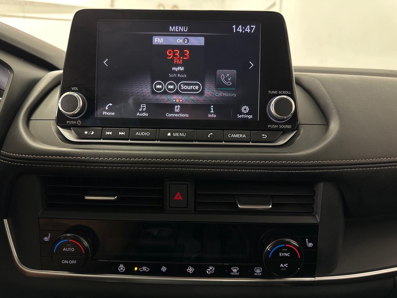 2024 Nissan Rogue S Photo