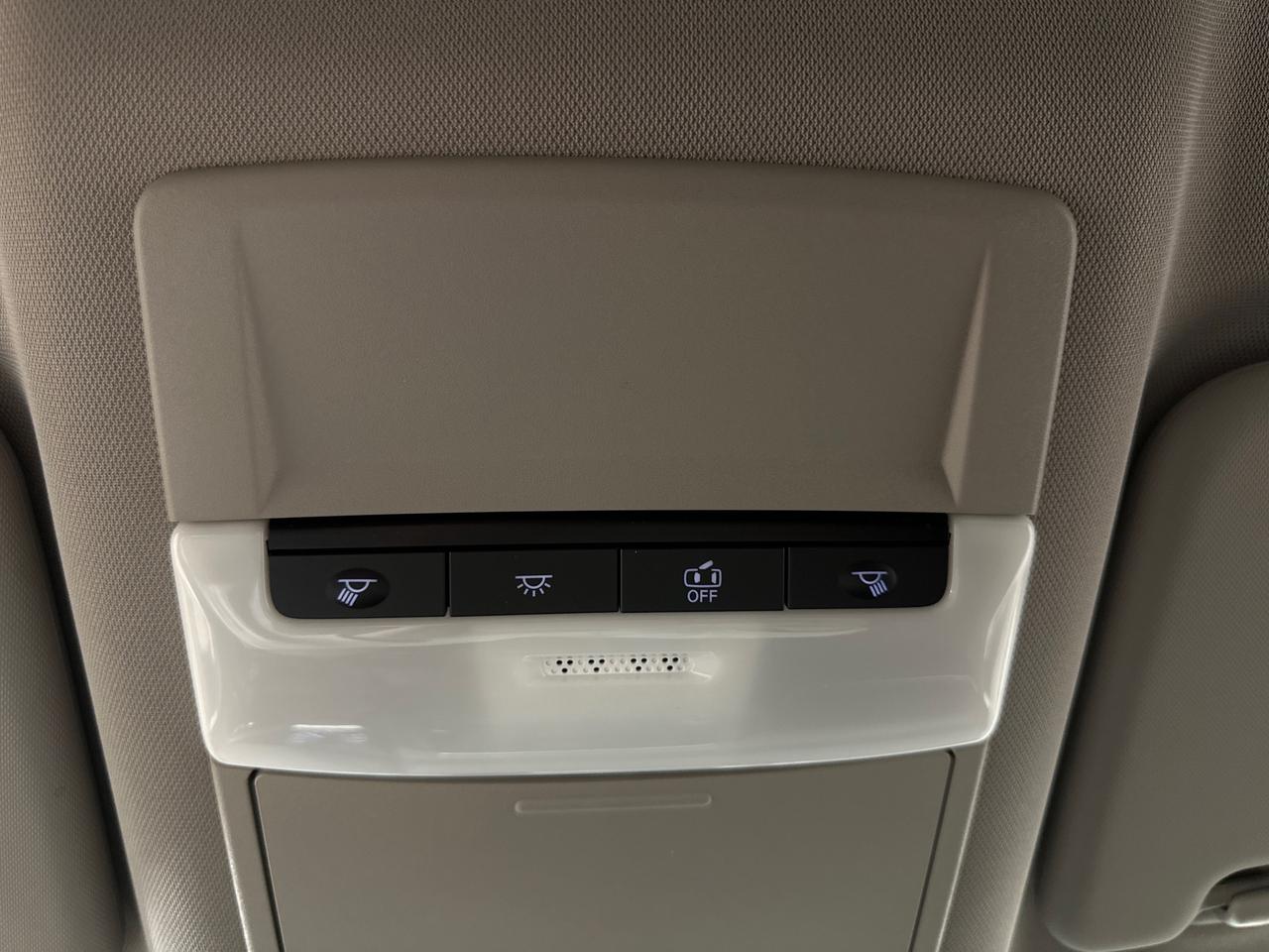 2024 Nissan Rogue S Photo