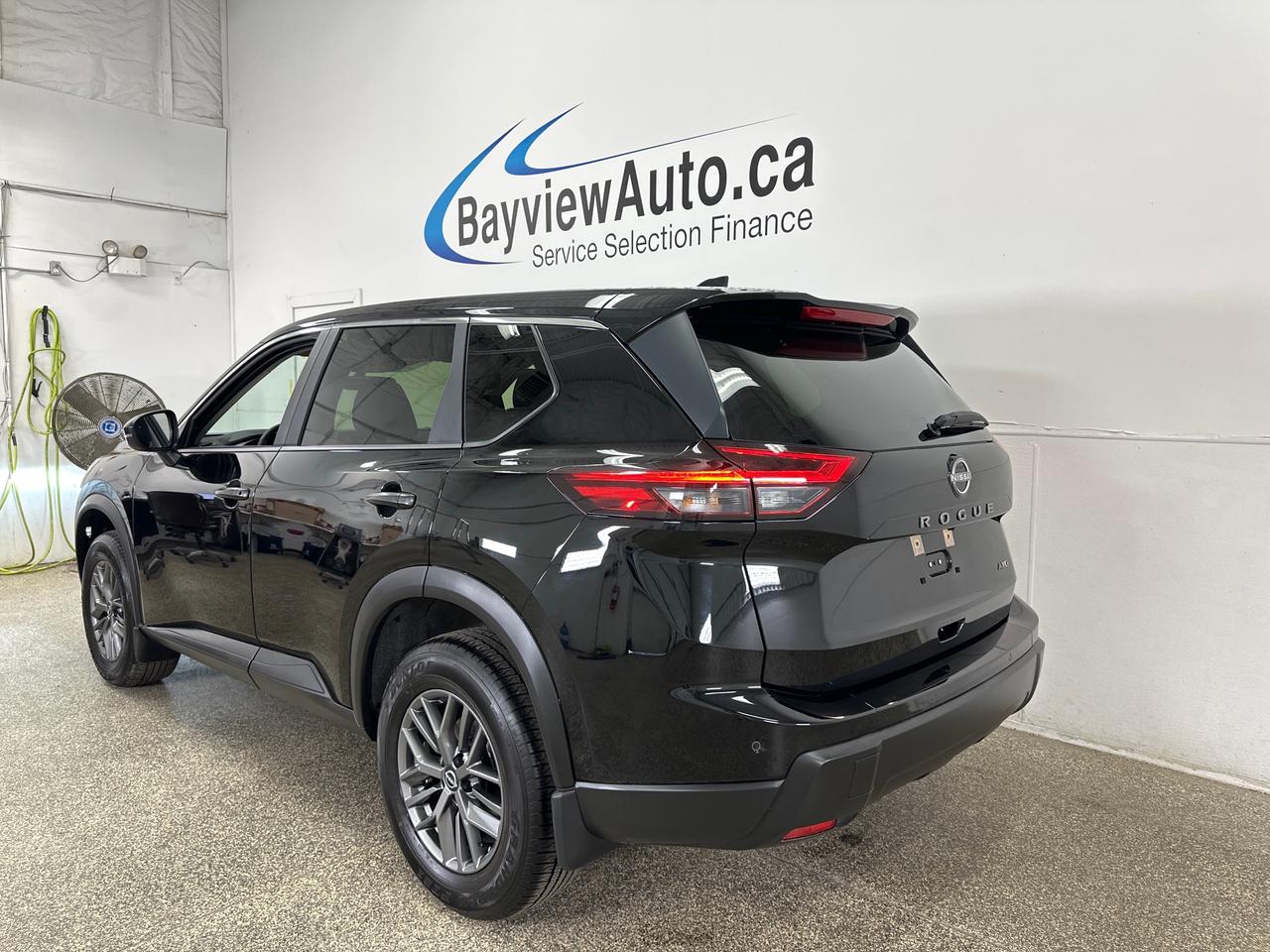 2025 Nissan Rogue S Photo