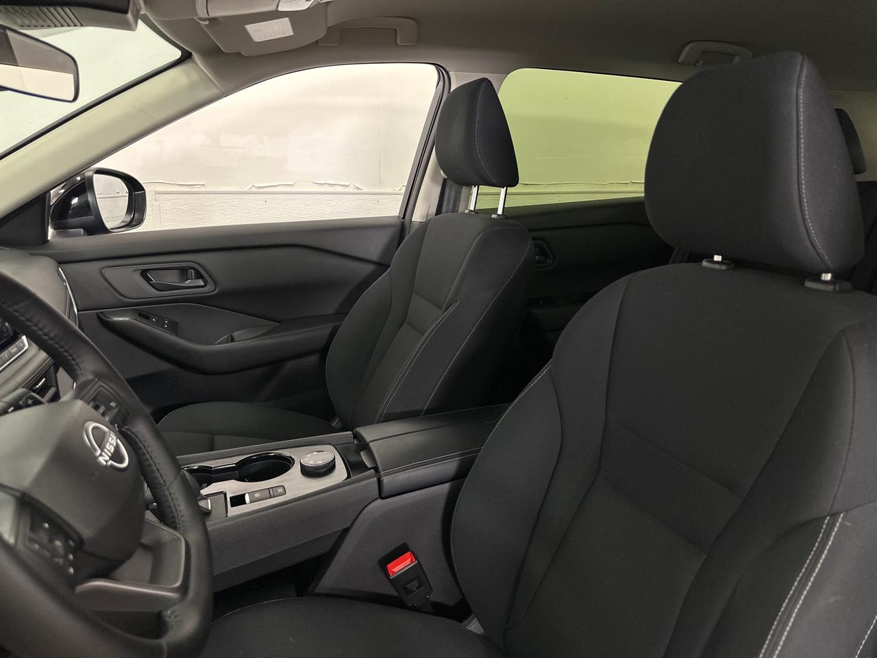 2025 Nissan Rogue S Photo