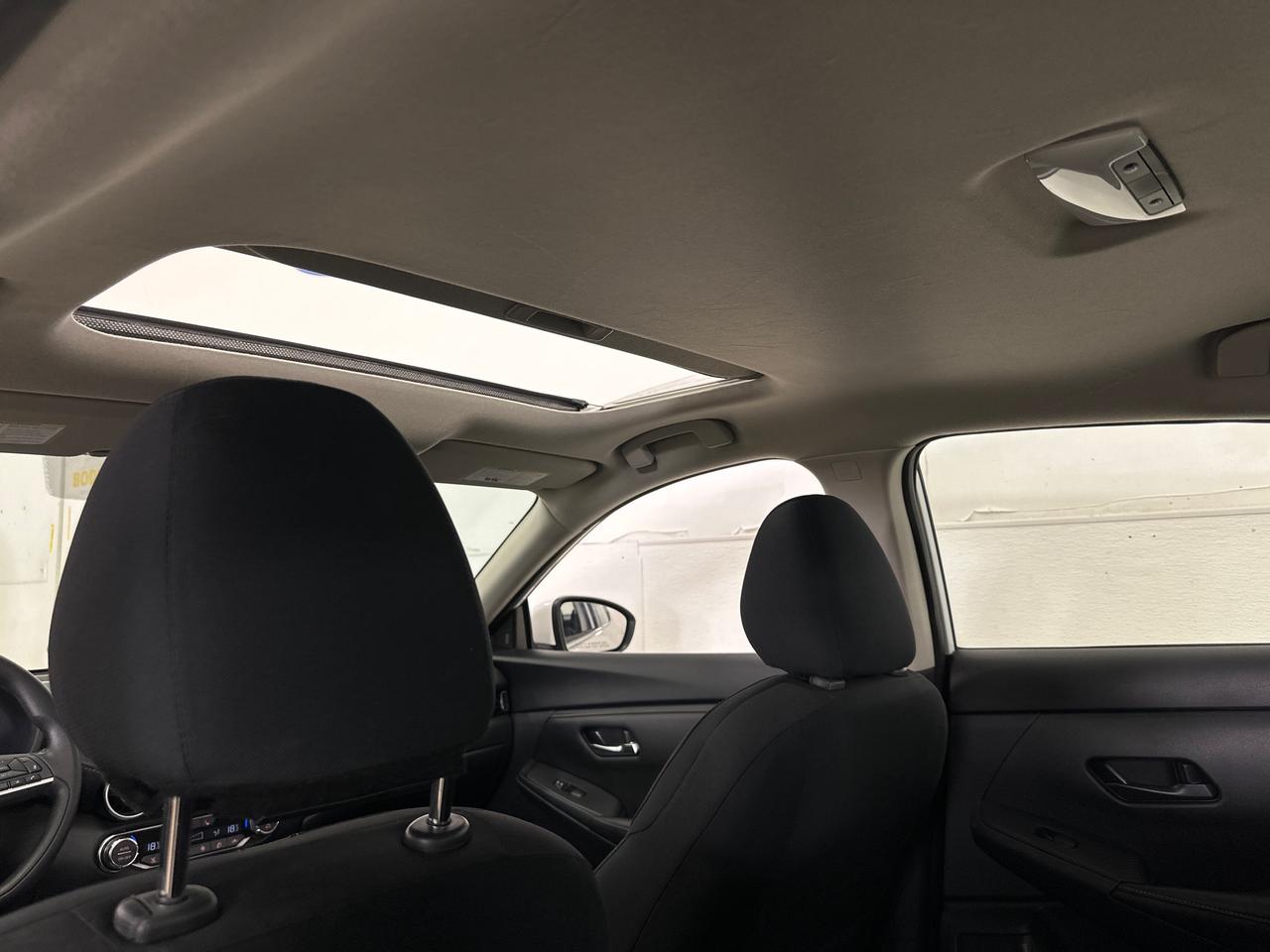 2024 Nissan Sentra SV Photo