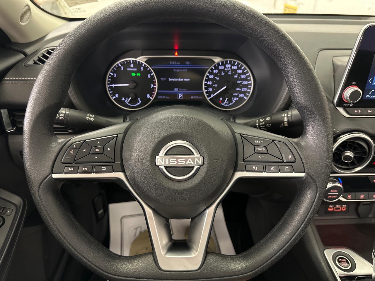 2024 Nissan Sentra SV Photo
