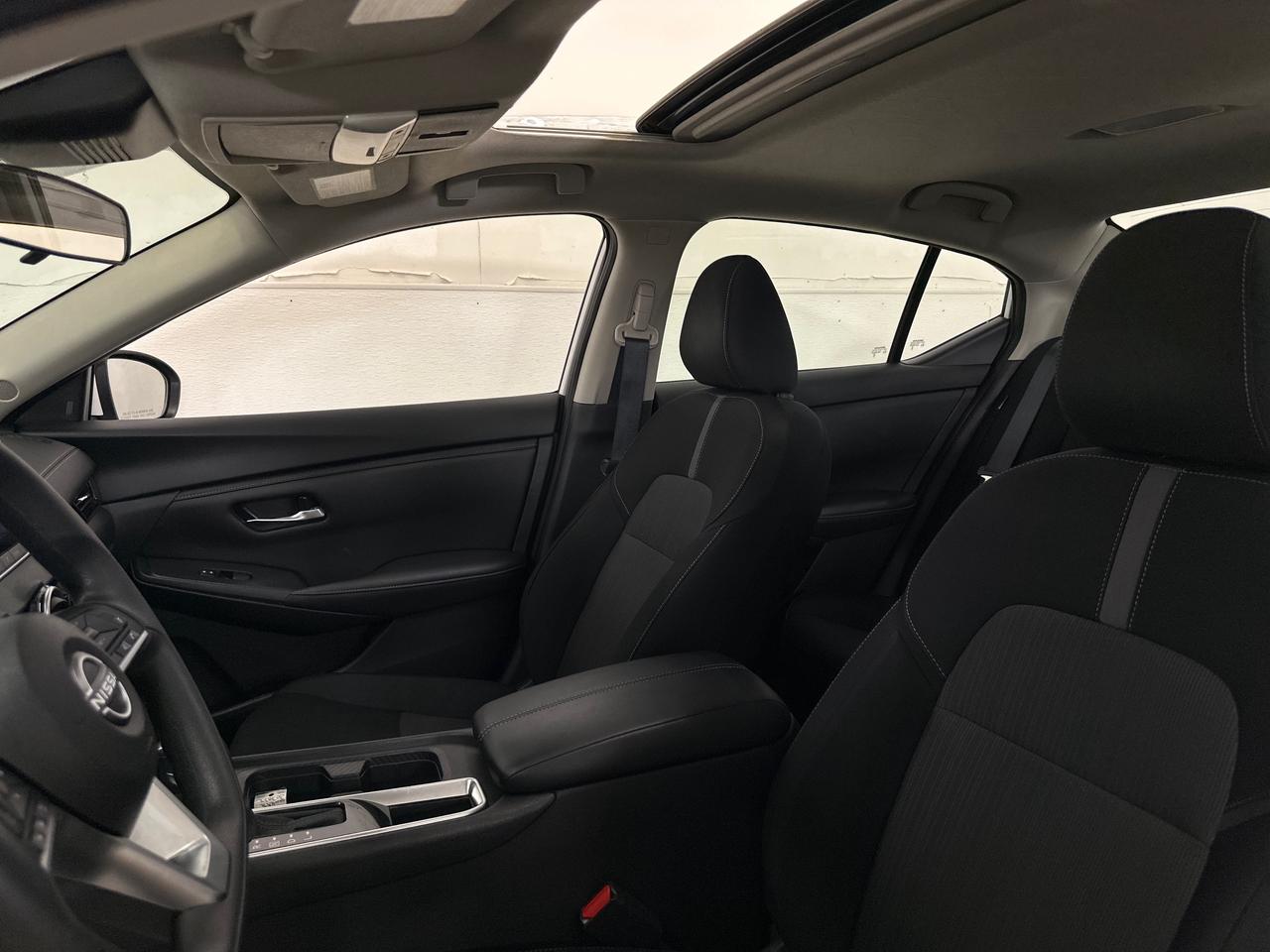 2024 Nissan Sentra SV Photo