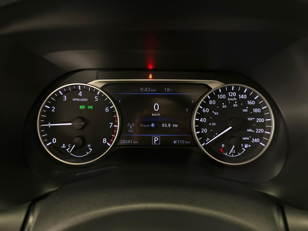 2024 Nissan Sentra SV Photo