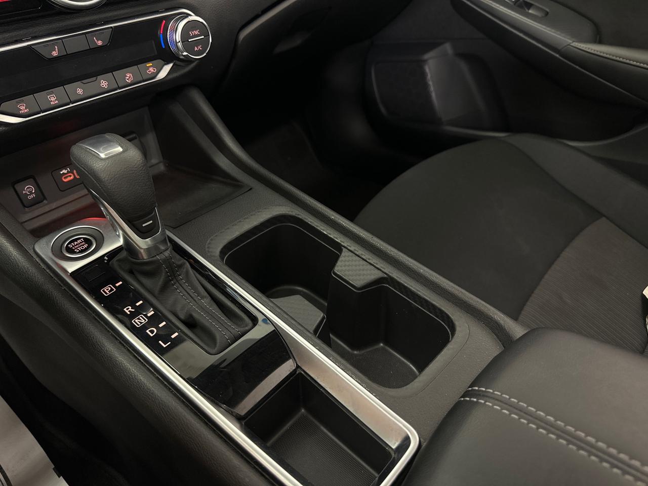 2024 Nissan Sentra SV Photo