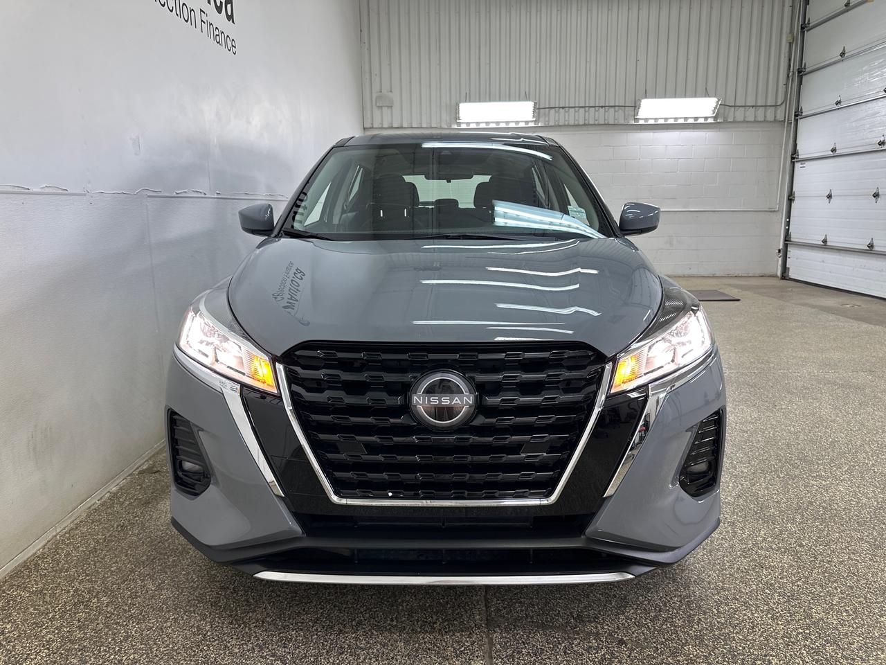 2024 Nissan Kicks S Photo
