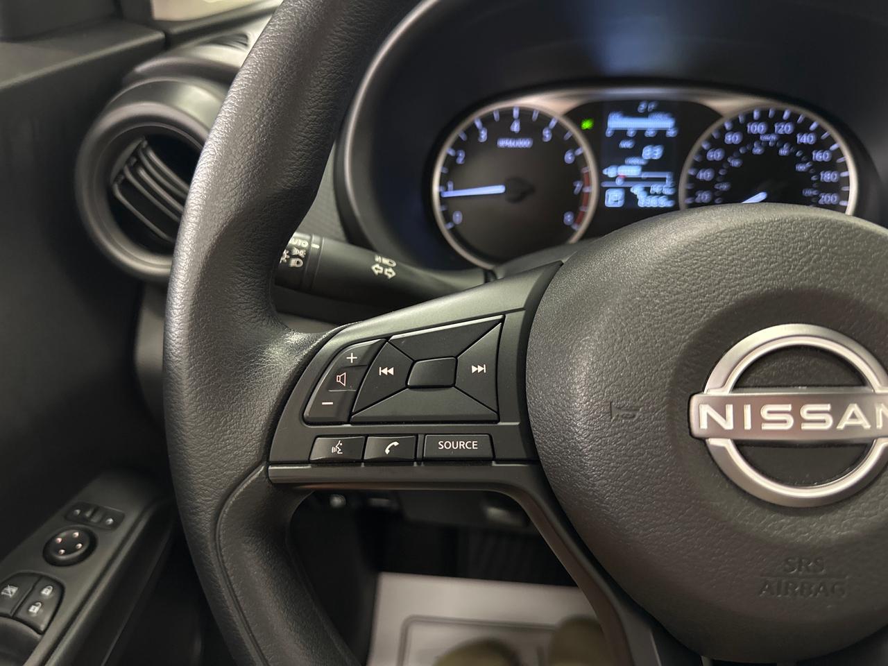 2024 Nissan Kicks S Photo