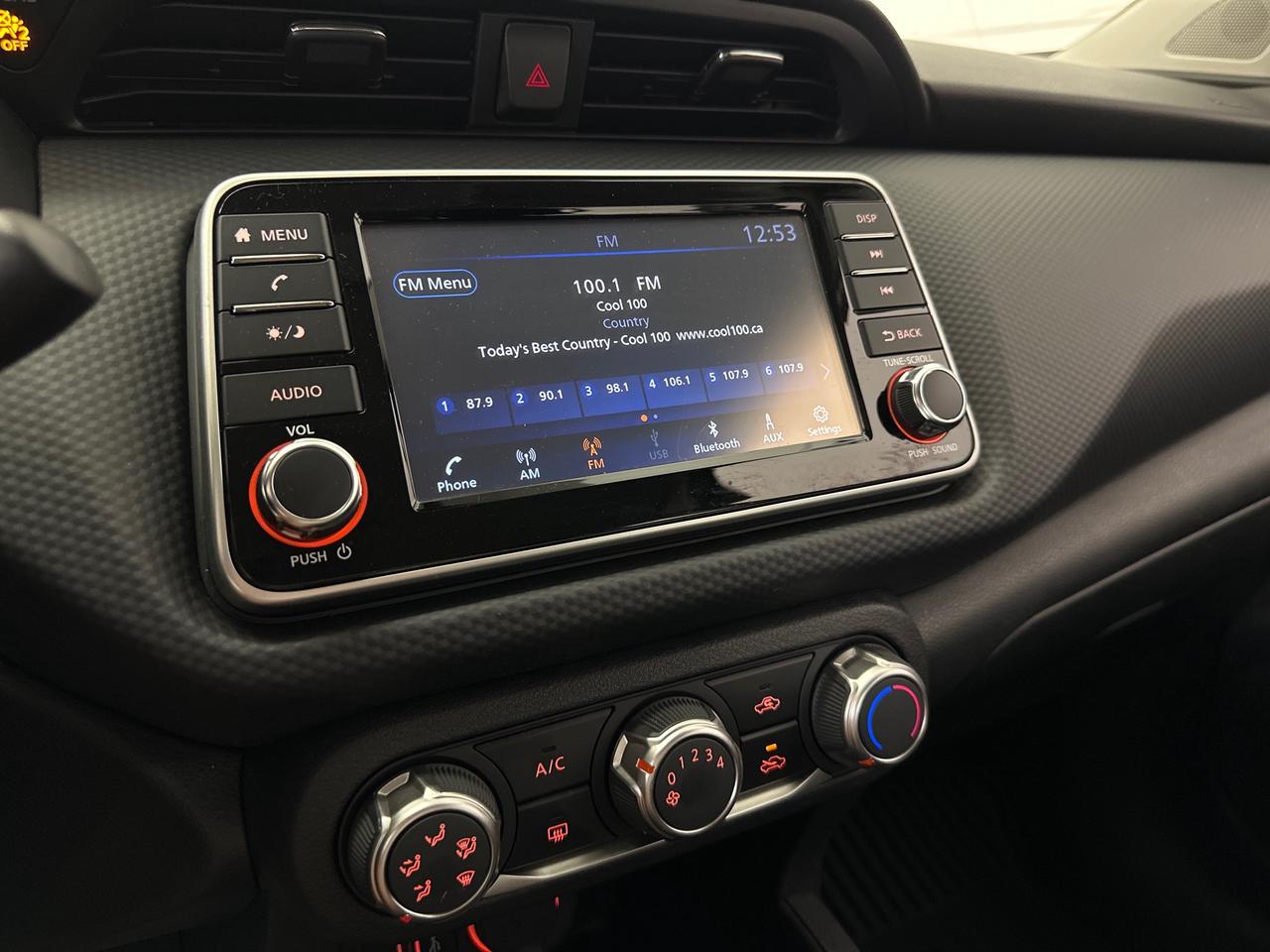 2024 Nissan Kicks S Photo