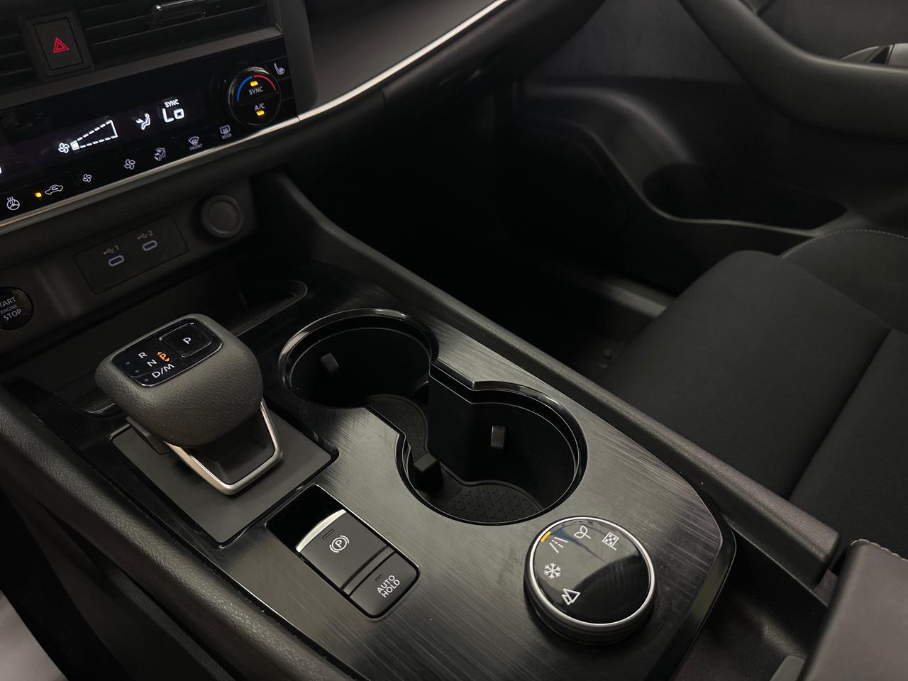 2024 Nissan Rogue S Photo