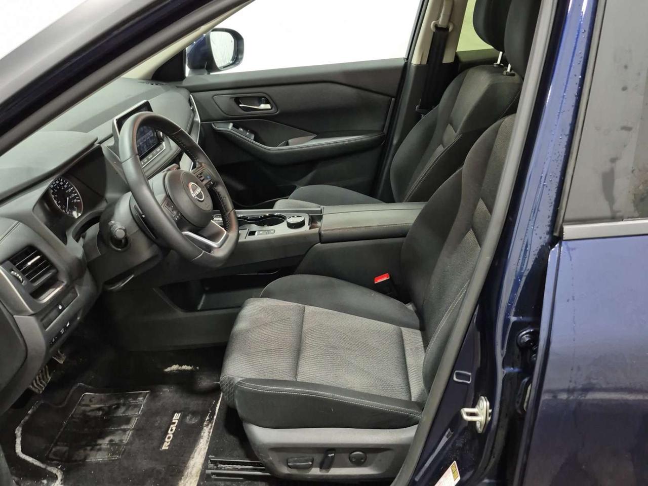 2024 Nissan Rogue SV Moonroof 4dr All-Wheel Drive Sport Utility Photo