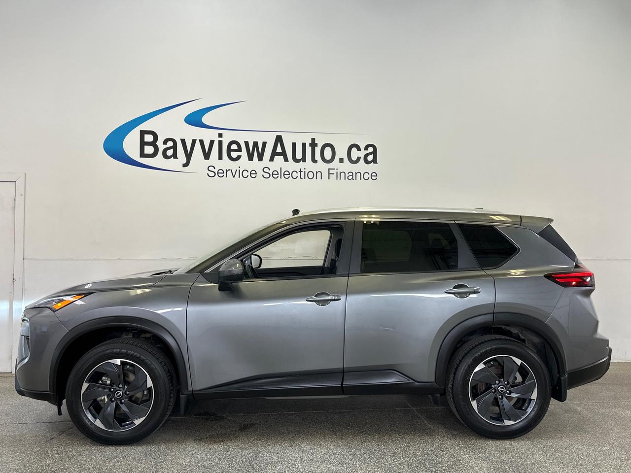 2024 Nissan Rogue SV MOONROOF Photo